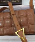 Сумка Bottega Veneta Padded Cassette Bag Brown